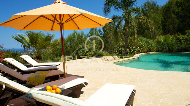 Belle finca avec grands jardins, maison d'hôtes indépendante à louer, Ibiza
