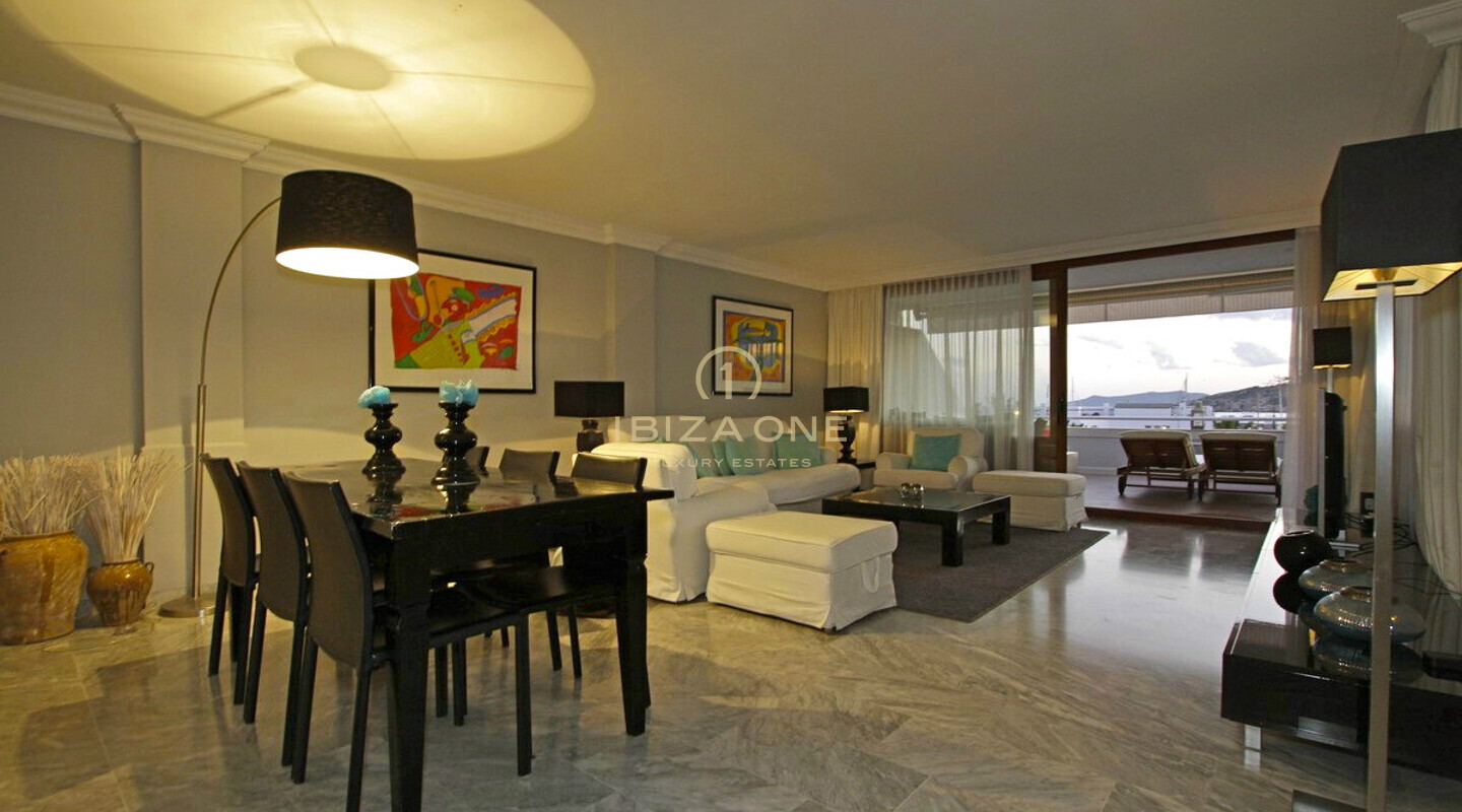 Appartamento di lusso ed esclusivo in vendita a Marina Botafoch con vista sul mare e Dalt Vila, Ibiza - Appartamento di lusso ed esclusivo in affitto a Marina Botafoch con vista sul mare e Dalt Vila, Ibiza