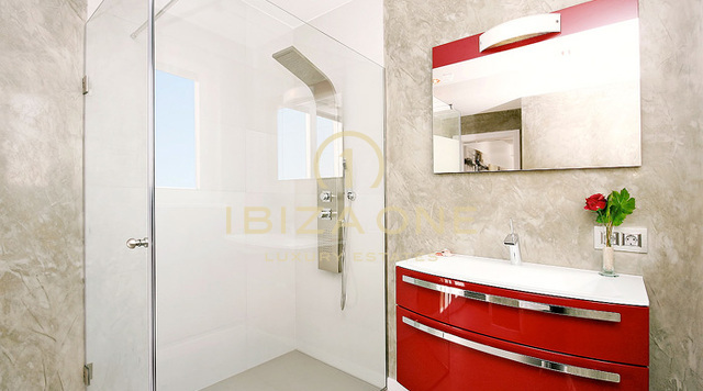 Moderne Luxusvilla mit eigenem Meerzugang zu verkaufen, Mallorca - Moderne Luxusvilla mit eigenem Meerzugang zu vermieten, Mallorca