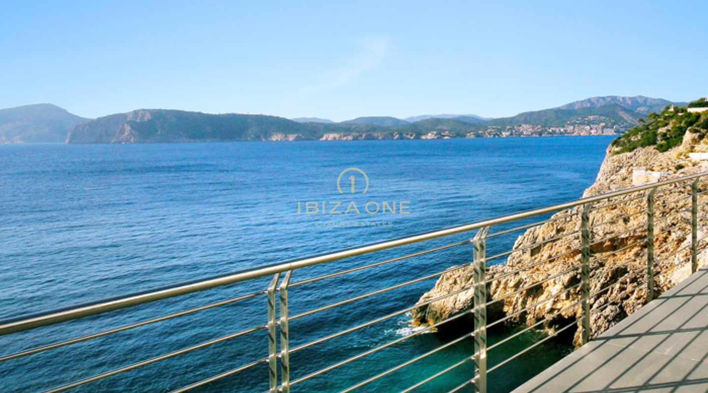 Modern luxury villa with own sea access for sale, Mallorca - Modern luxury villa with own sea access for rent, Mallorca