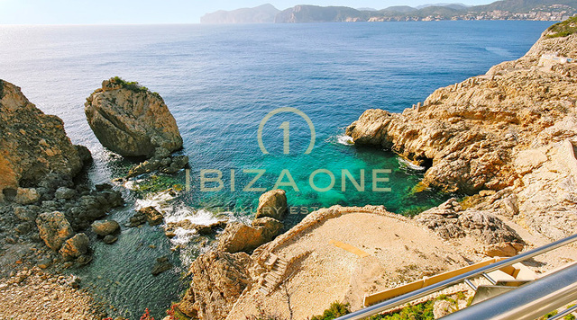 Modern luxury villa with own sea access for sale, Mallorca - Modern luxury villa with own sea access for rent, Mallorca