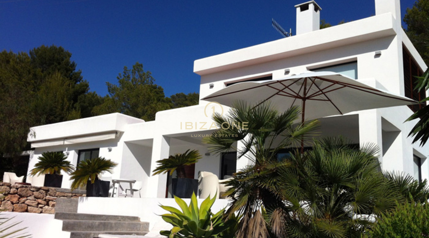 Modern villa with a beautiful garden and sea view for rent, Ibiza