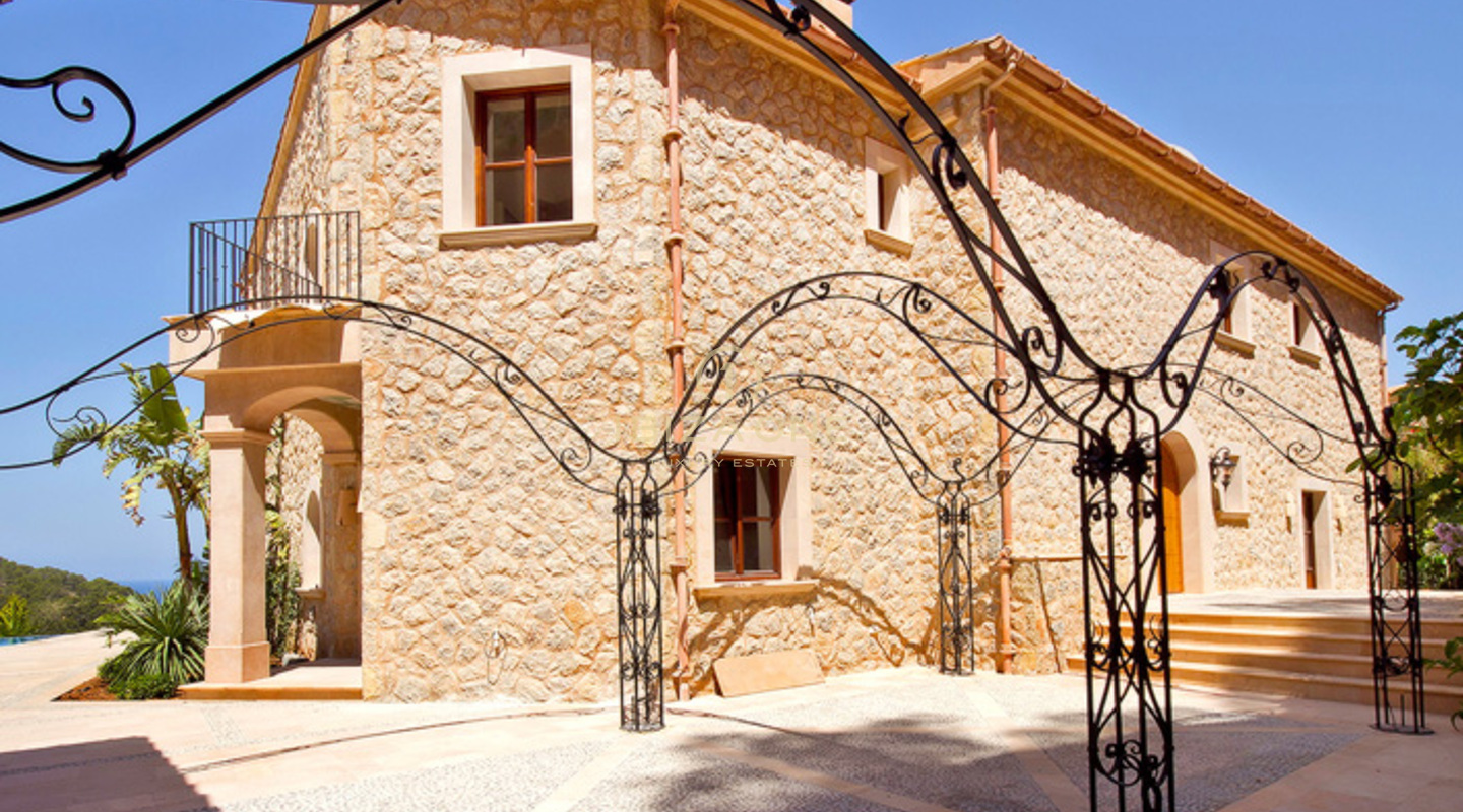 Propriété avec vue sur l'océan, maison principale / villa et maison d'hôtes à vendre, Majorque - Propriété avec vue sur l'océan, maison principale / villa et maison d'hôtes à louer, Majorque