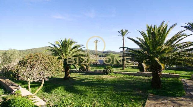 Lujosa y preciosa finca/villa original ibicenca del siglo VIII en venta, Ibiza - Lujosa y preciosa finca/villa original ibicenca del siglo VIII en alquiler, Ibiza
