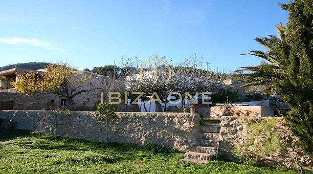 Lujosa y preciosa finca/villa original ibicenca del siglo VIII en venta, Ibiza - Lujosa y preciosa finca/villa original ibicenca del siglo VIII en alquiler, Ibiza