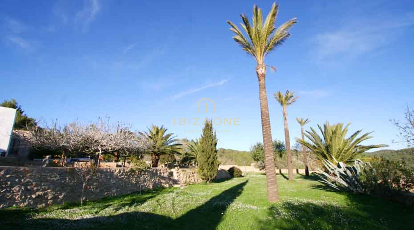 Luxe en prachtige originele Ibiza finca / villa uit de 8e eeuw te koop, Ibiza - Luxe en prachtige originele Ibiza finca / villa uit de 8e eeuw te huur, Ibiza