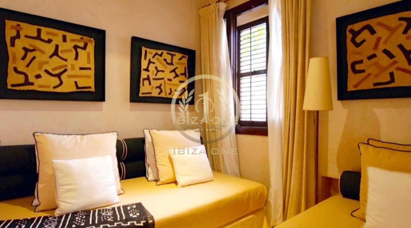 Luxe en exclusieve villa aan zee met directe toegang tot de zee - eerste lijn aan zee - waterkant te koop, Ibiza - Luxe en exclusieve villa aan zee met directe toegang tot de zee - eerste lijn aan zee - waterkant te huur, Ibiza