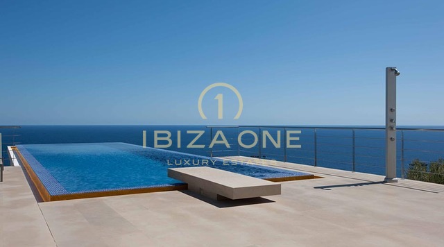 Modern luxury style villa with stunning views of Formentera and Dalt Vila for rent - Luxury villa for rent frontline sea on top of the mountain of Ibiza with a 270° sea view, Ibiza