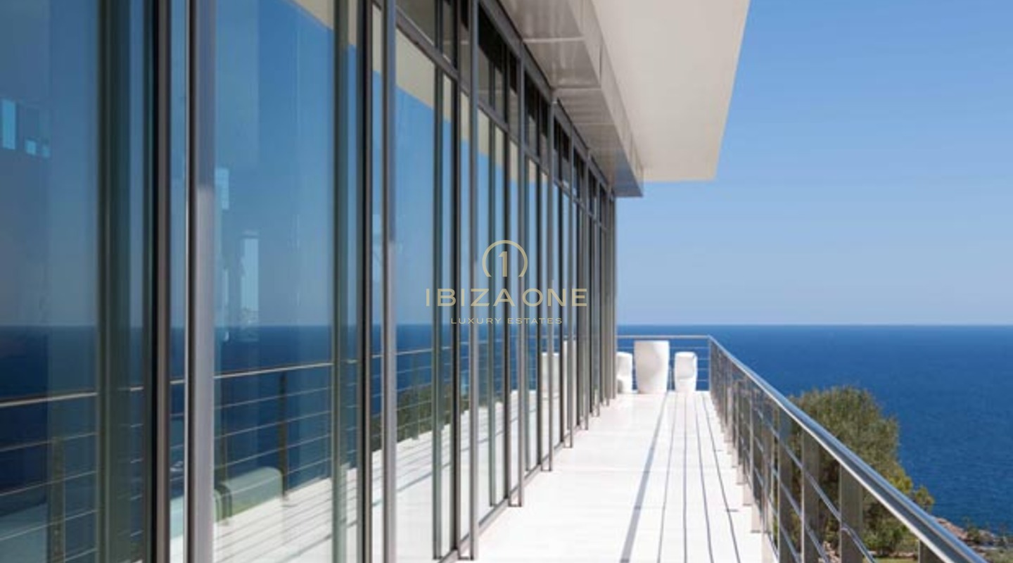 Modern luxury style villa with stunning views of Formentera and Dalt Vila for rent - Luxury villa for rent frontline sea on top of the mountain of Ibiza with a 270° sea view, Ibiza