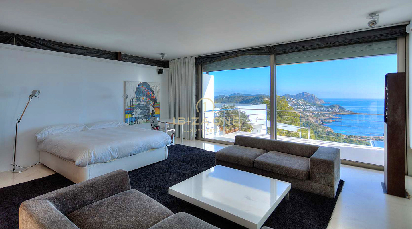 Moderna villa di lusso in stile con vista mozzafiato su Formentera e Dalt Vila in affitto - Villa di lusso in affitto in prima linea sul mare in cima alla montagna di Ibiza con vista mare a 270°, Ibiza