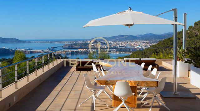 Modern luxury style villa with stunning views of Formentera and Dalt Vila for rent - Luxury villa for rent frontline sea on top of the mountain of Ibiza with a 270° sea view, Ibiza