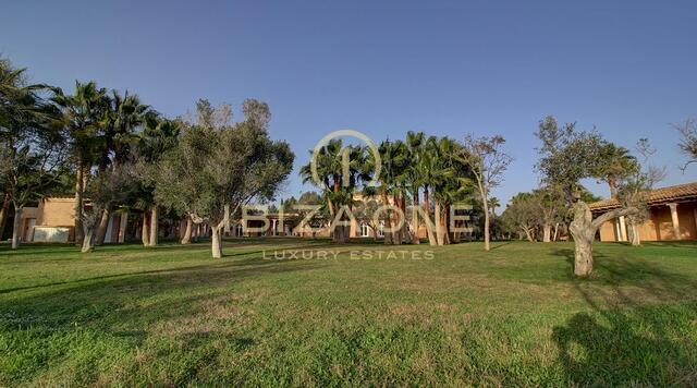 Maison de maître de luxe à vendre près d'Ibiza avec vue sur Dalt Vila, Ibiza - Maison de maître de luxe à louer près d'Ibiza avec vue sur Dalt Vila, Ibiza