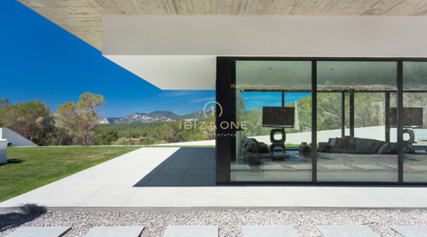 Villa moderne et luxueuse de construction récente avec vue imprenable sur la campagne et la mer - emplacement très exclusif à vendre, Ibiza - Villa moderne et luxueuse de construction récente avec vue imprenable sur la campagne et la mer - emplacement très exclusif à louer, Ibiza