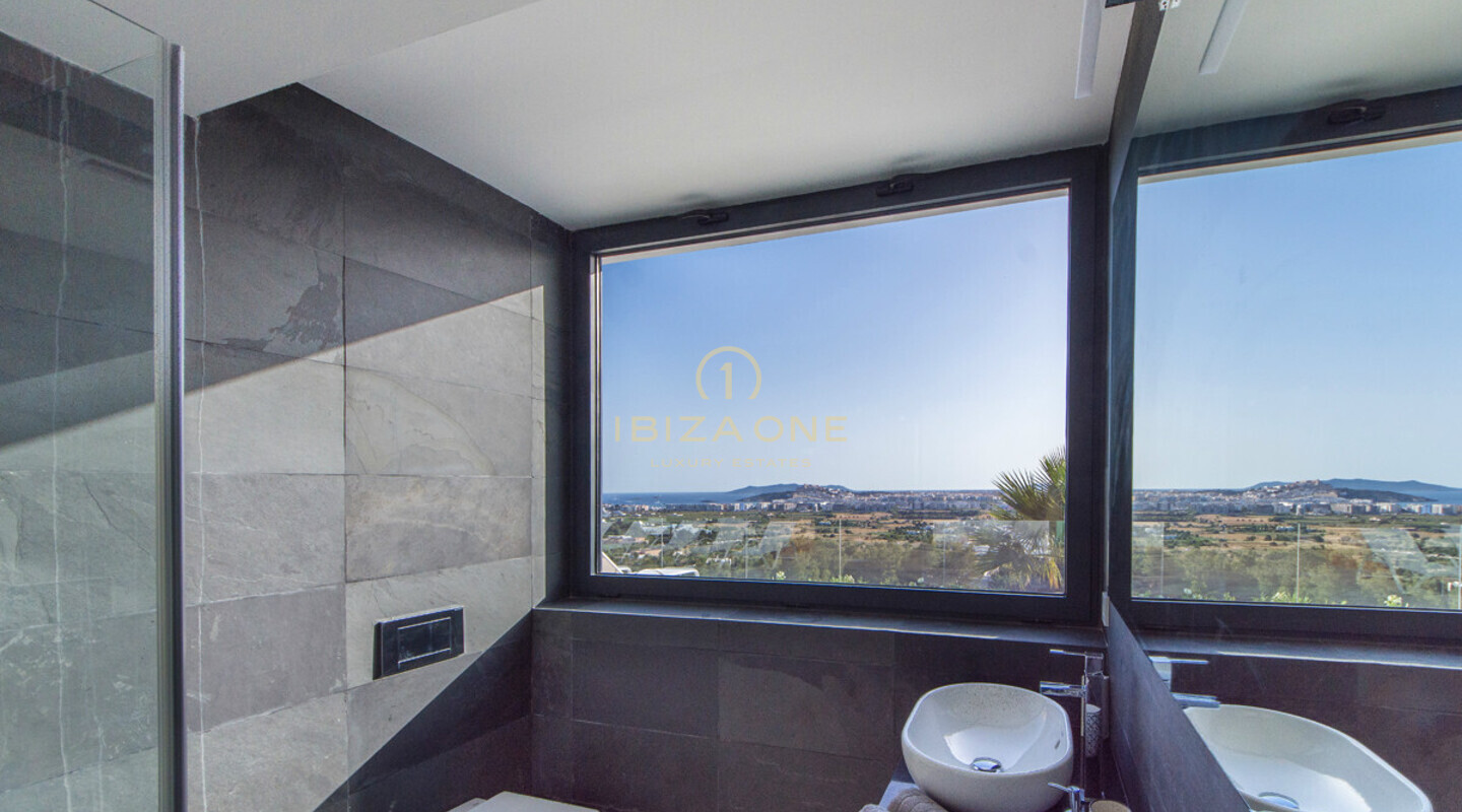 Moderna villa de lujo en excelente ubicación en Can Rimbau en venta, Ibiza - Moderna villa de lujo en excelente ubicación en Can Rimbau en alquiler, Ibiza