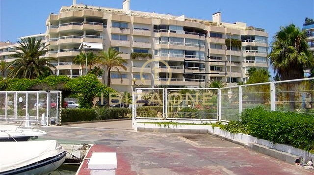 Hochwertiges Luxusapartment in der Nähe von Ibiza zu verkaufen, Ibiza - Hochwertiges Luxusapartment in der Nähe von Ibiza zu vermieten, Ibiza