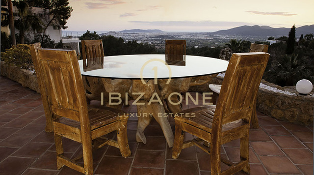 Luxe villa met schitterend uitzicht op Ibiza te koop, Ibiza - Luxe villa met schitterend uitzicht op Ibiza te huur, Ibiza