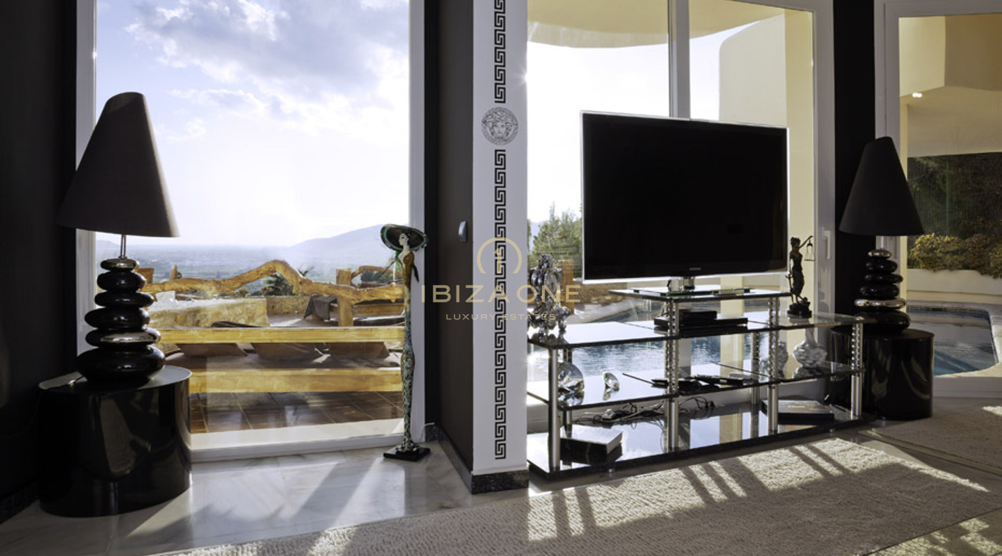 Luxusvilla mit atemberaubender Aussicht auf Ibiza zu verkaufen, Ibiza - Luxusvilla mit atemberaubender Aussicht auf Ibiza zu vermieten, Ibiza