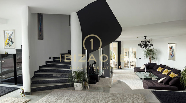 Luxusvilla mit atemberaubender Aussicht auf Ibiza zu verkaufen, Ibiza - Luxusvilla mit atemberaubender Aussicht auf Ibiza zu vermieten, Ibiza