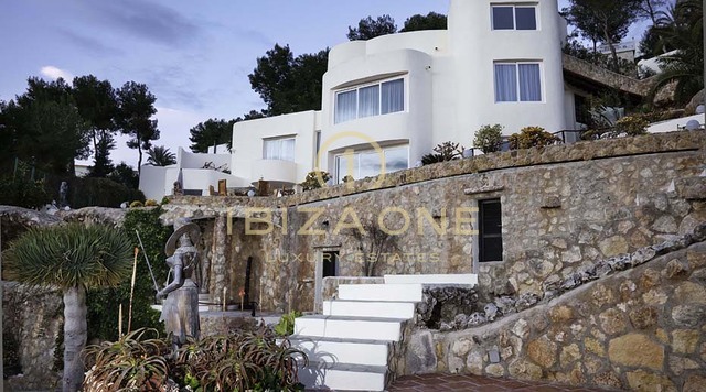 Luxusvilla mit atemberaubender Aussicht auf Ibiza zu verkaufen, Ibiza - Luxusvilla mit atemberaubender Aussicht auf Ibiza zu vermieten, Ibiza