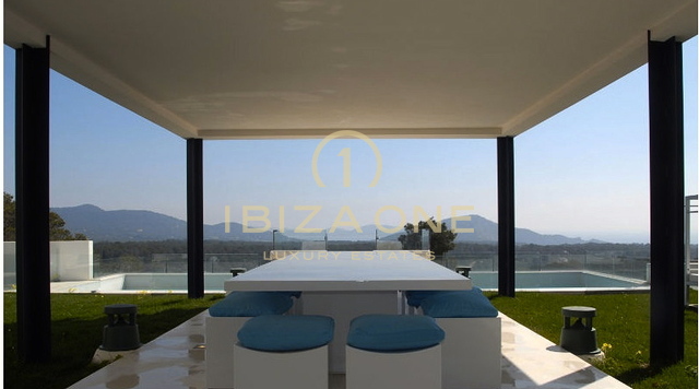 Luxury and beautiful glass front villa for rent, Ibiza - Luxury and beautiful glass front villa for sale, Ibiza