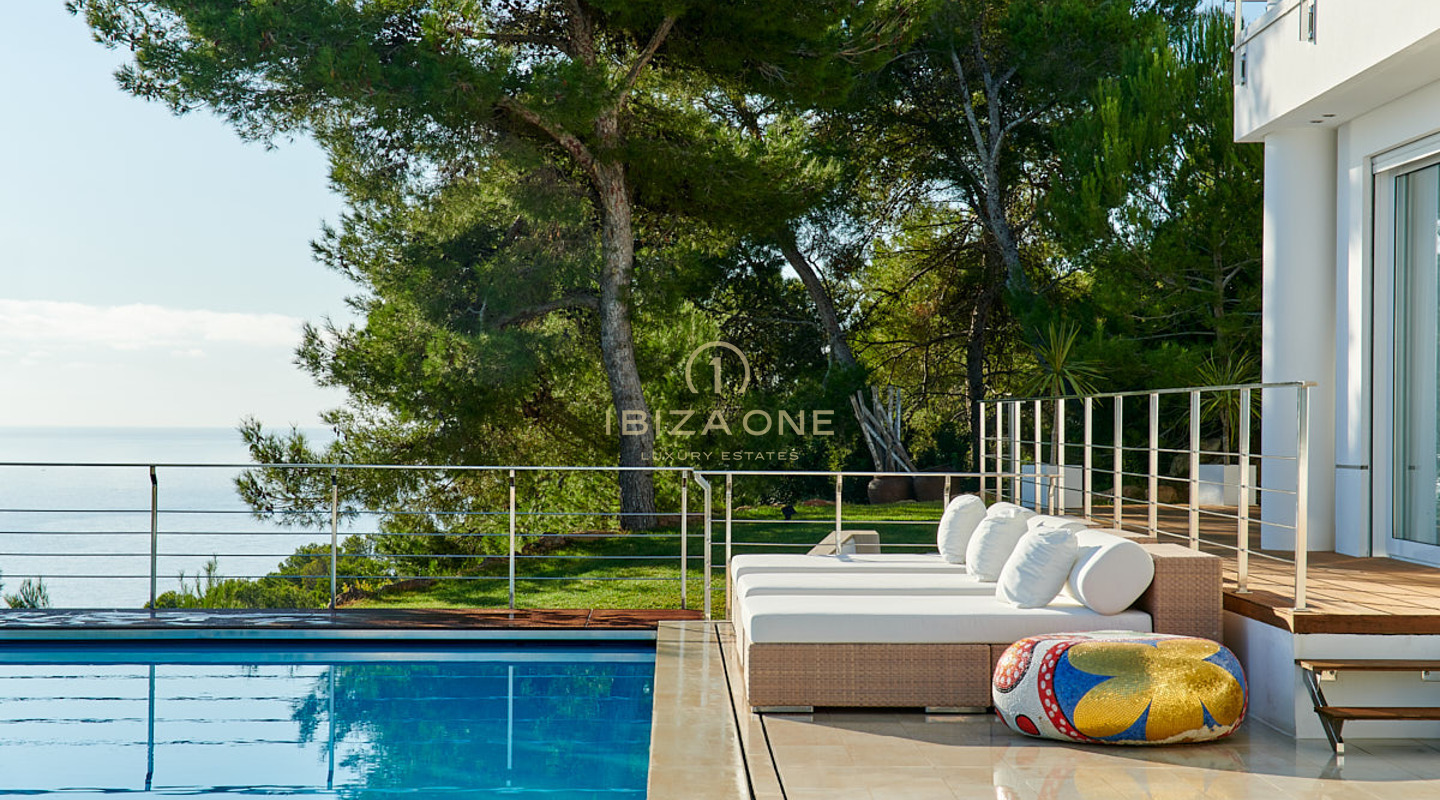 Villa de luxe moderne avec vue panoramique et superbe villa de luxe à vendre, Ibiza - Villa de luxe moderne avec vue panoramique et superbe villa de luxe à louer, Ibiza
