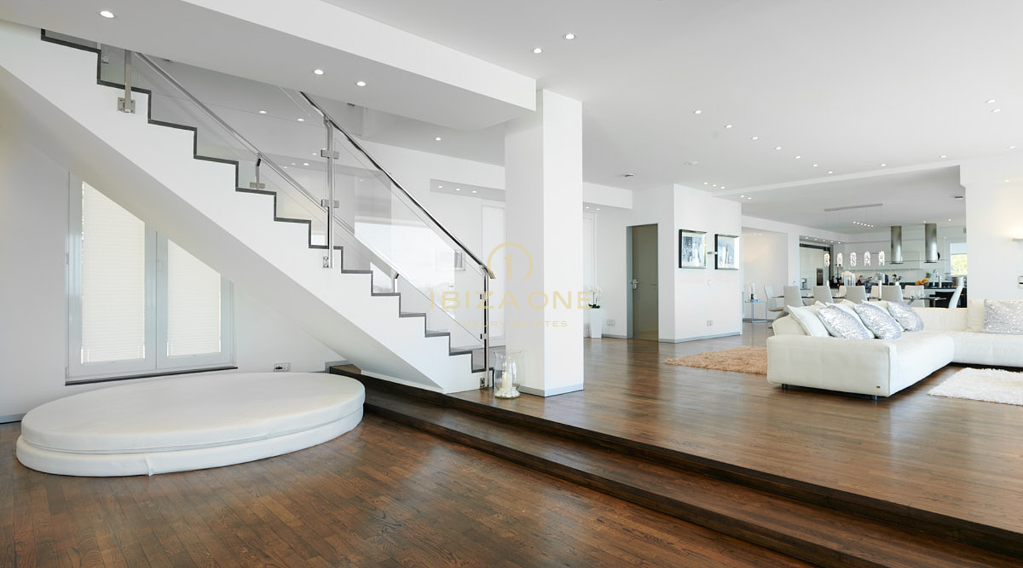 Moderna villa de lujo con vistas panorámicas e impresionante villa de lujo en venta, Ibiza - Moderna villa de lujo con vistas panorámicas e impresionante villa de lujo en alquiler, Ibiza