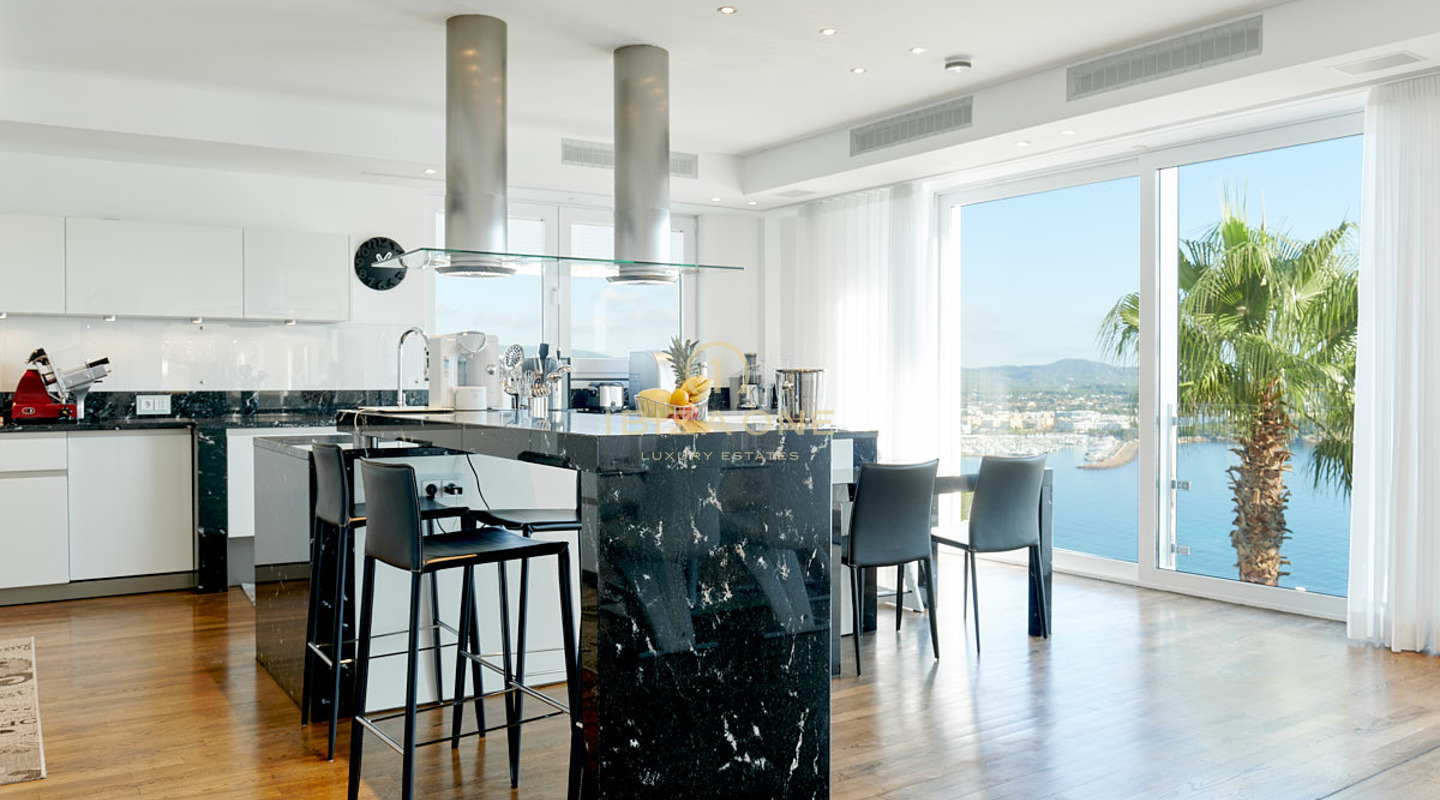 Moderna villa de lujo con vistas panorámicas e impresionante villa de lujo en venta, Ibiza - Moderna villa de lujo con vistas panorámicas e impresionante villa de lujo en alquiler, Ibiza