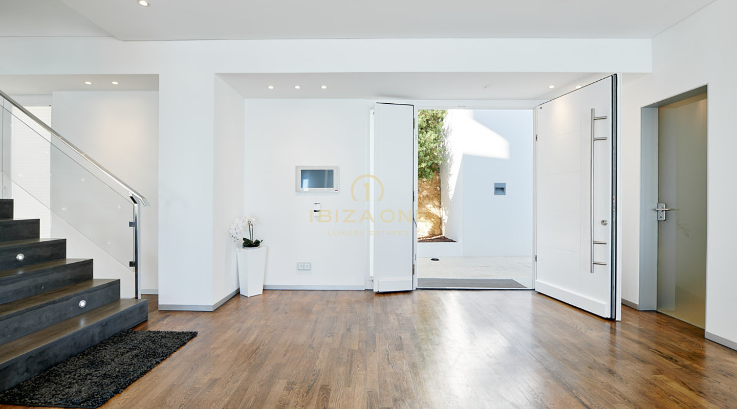 Moderne luxe villa met panoramisch uitzicht en luxe prachtige villa te koop, Ibiza - Moderne luxe villa met panoramisch uitzicht en luxe prachtige villa te huur, Ibiza