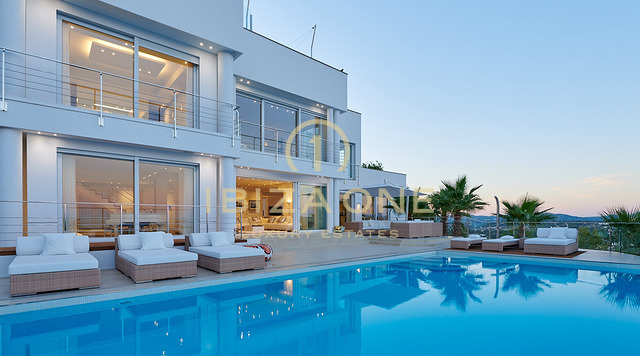 Moderne luxe villa met panoramisch uitzicht en luxe prachtige villa te koop, Ibiza - Moderne luxe villa met panoramisch uitzicht en luxe prachtige villa te huur, Ibiza