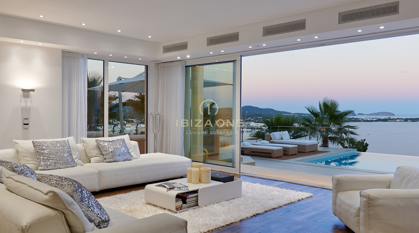 Villa de luxe moderne avec vue panoramique et superbe villa de luxe à vendre, Ibiza - Villa de luxe moderne avec vue panoramique et superbe villa de luxe à louer, Ibiza