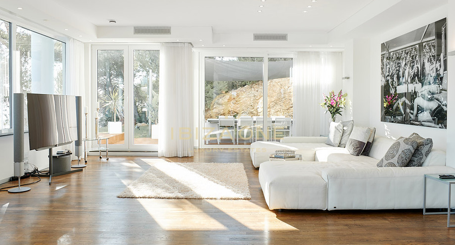 Фотографии объектов недвижимости