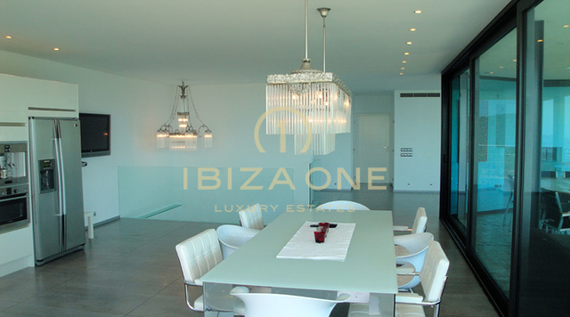 Luxe en unieke villa dichtbij Ibiza - exclusief uitzicht op Ibiza en de zee te koop, Ibiza - Luxe en unieke villa dichtbij Ibiza - exclusief uitzicht op Ibiza en de zee te huur, Ibiza