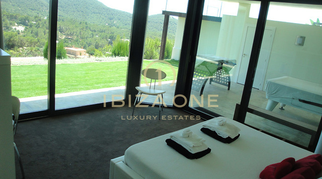 Villa de luxe et unique près d'Ibiza - vue exclusive sur Ibiza et la mer à vendre, Ibiza - Villa de luxe et unique près d'Ibiza - vue exclusive sur Ibiza et la mer à louer, Ibiza