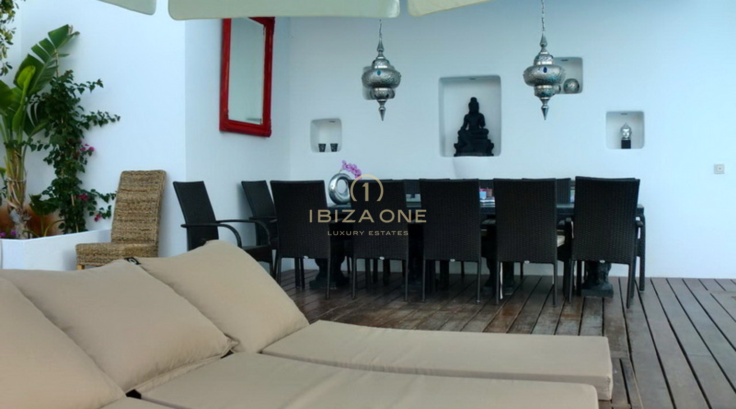 Luxuriöse und geräumige Villa mit Blick auf Dalt Vila zu verkaufen, Ibiza - Luxuriöse und geräumige Villa mit Blick auf Dalt Vila zu vermieten, Ibiza
