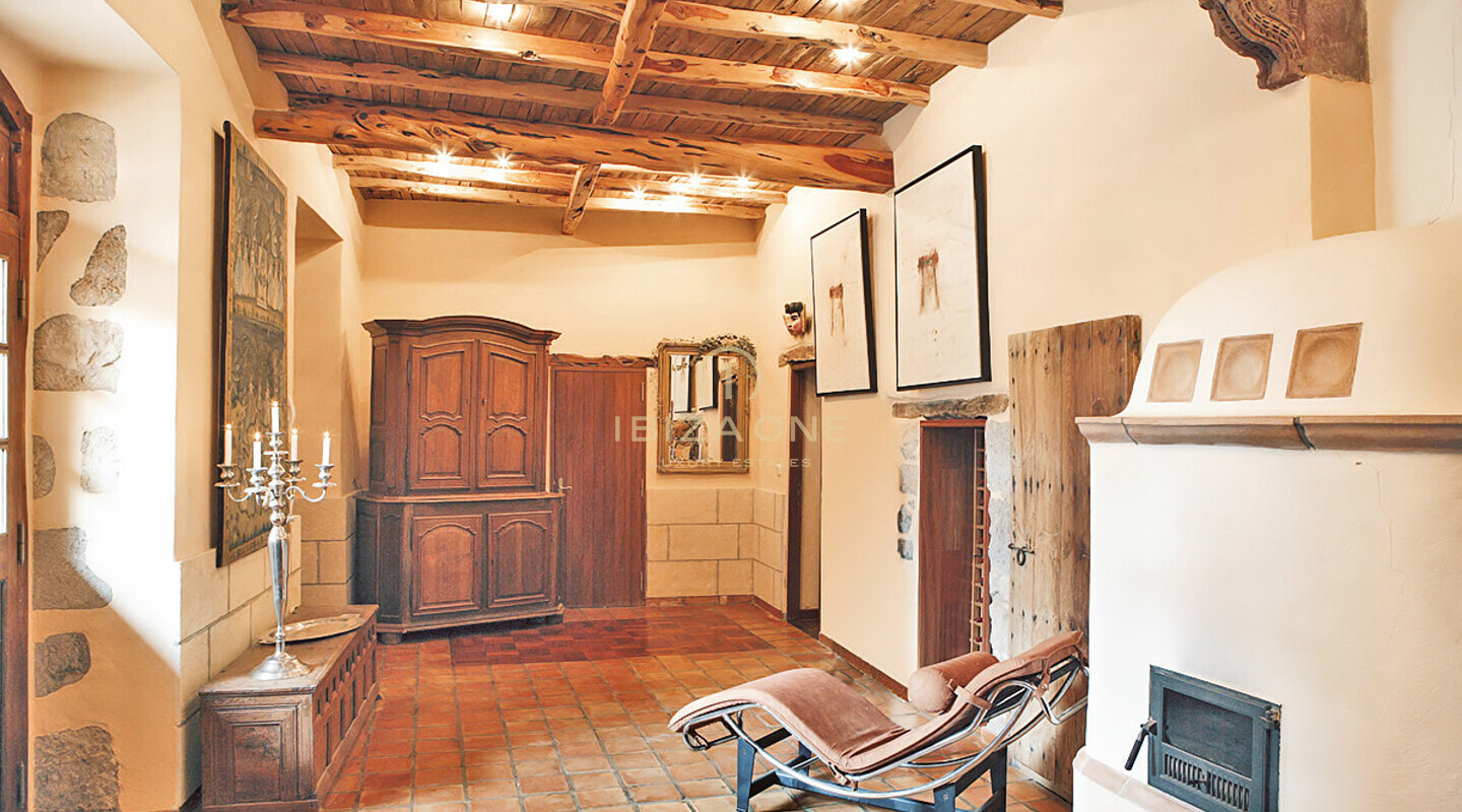 Luxury and beautiful finca close to Ibiza for sale, Ibiza - Luxury and beautiful finca close to Ibiza for rent, Ibiza