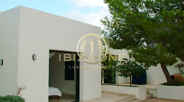 Luxury villa with spectacular sunset views from Es Vedra round to Cala Tarida for sale, Ibiza - Luxury villa with spectacular sunset views from Es Vedra round to Cala Tarida for rent, Ibiza