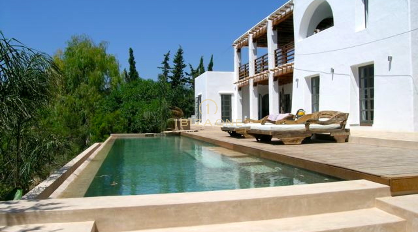 Maison de luxe à vendre à Ibiza - Maison de luxe à louer à Ibiza