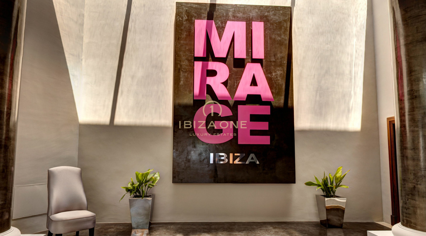 Mirage Ibiza - Best property in Can Rimbau and close to Ibiza - Luxury house for rent - 3 heated outdoor pools + Jacuzzi for rent, Ibiza