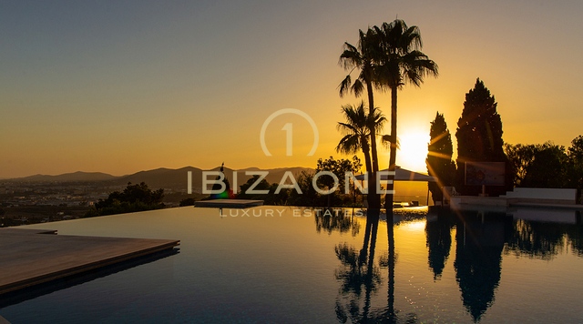 Mirage Ibiza - Meilleure propriété à Can Rimbau et à proximité d'Ibiza - Maison de luxe à louer - 3 piscines extérieures chauffées + jacuzzi à louer, Ibiza
