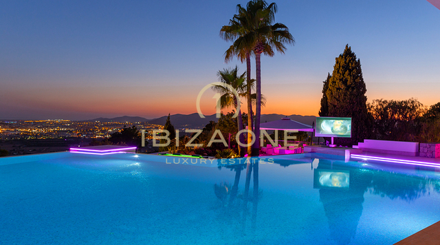 Mirage Ibiza - Лучшая недвижимость в Кан-Римбау и недалеко от Ибицы - Роскошный дом в аренду - 3 подогреваемых открытых бассейна + джакузи в аренду, Ибица