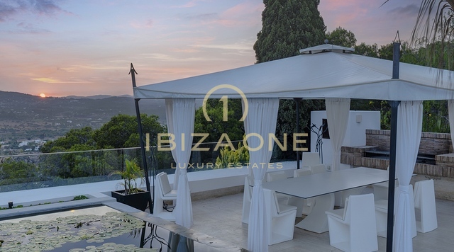 Mirage Ibiza - Meilleure propriété à Can Rimbau et à proximité d'Ibiza - Maison de luxe à louer - 3 piscines extérieures chauffées + jacuzzi à louer, Ibiza