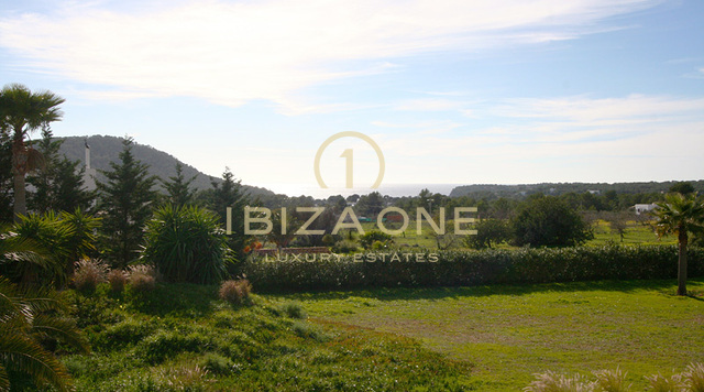 Villa de lujo y moderna con casa de invitados en Cala Jondal, a 5 minutos del Blue Marlin en alquiler, Ibiza - Villa de lujo y moderna con casa de invitados en Cala Jondal, a 5 minutos del Blue Marlin en venta, Ibiza