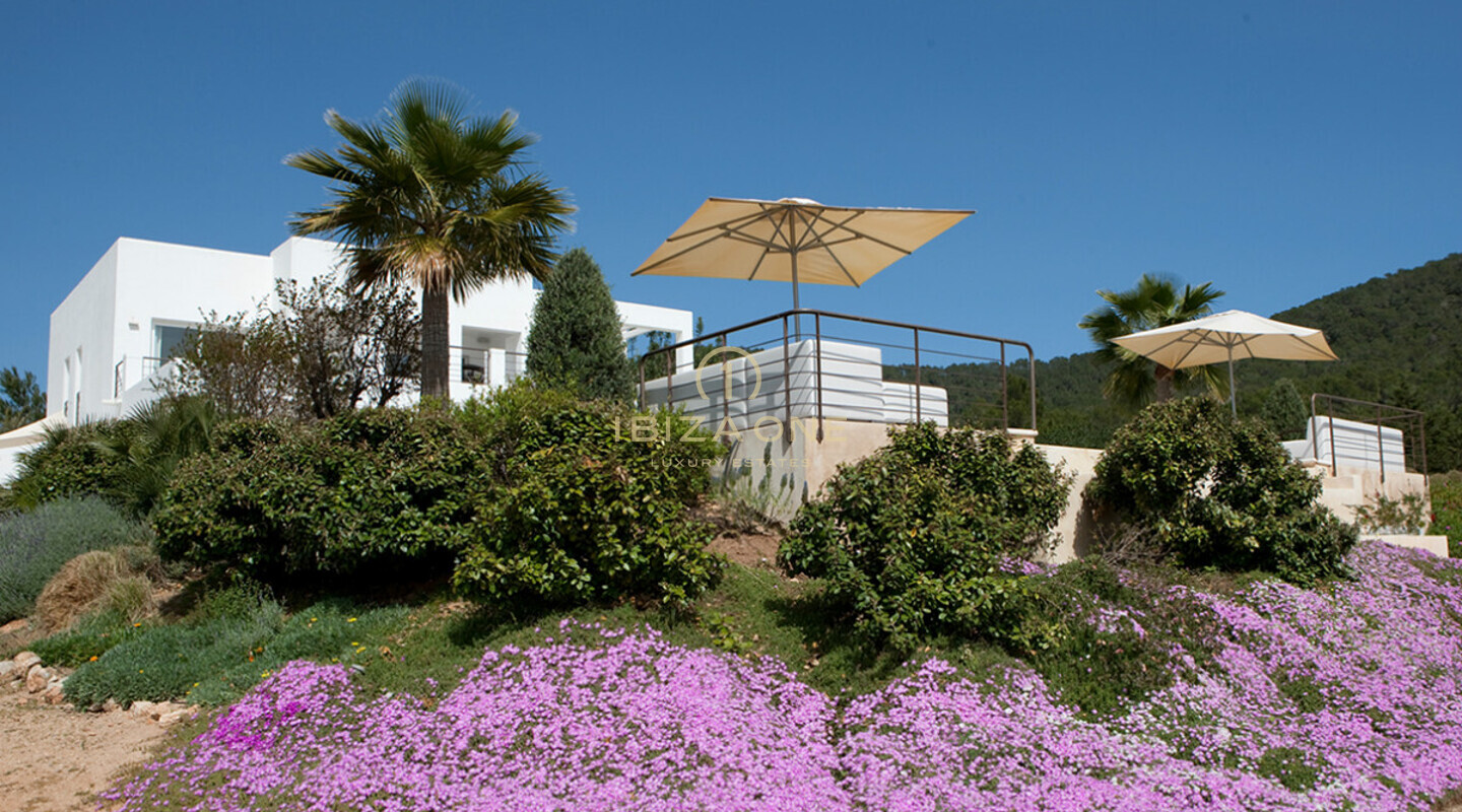 Villa de lujo y moderna con casa de invitados en Cala Jondal, a 5 minutos del Blue Marlin en alquiler, Ibiza - Villa de lujo y moderna con casa de invitados en Cala Jondal, a 5 minutos del Blue Marlin en venta, Ibiza