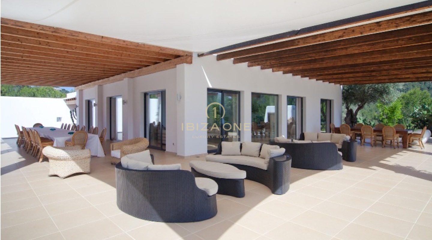 Raffinata finca di lusso vicino a Ibiza con vista su Dalt Vila e sul mare in vendita, Ibiza - Raffinata finca di lusso vicino a Ibiza con vista su Dalt Vila e sul mare in affitto, Ibiza