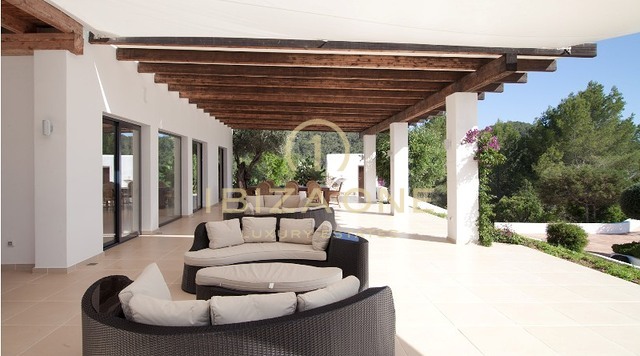 Raffinata finca di lusso vicino a Ibiza con vista su Dalt Vila e sul mare in vendita, Ibiza - Raffinata finca di lusso vicino a Ibiza con vista su Dalt Vila e sul mare in affitto, Ibiza