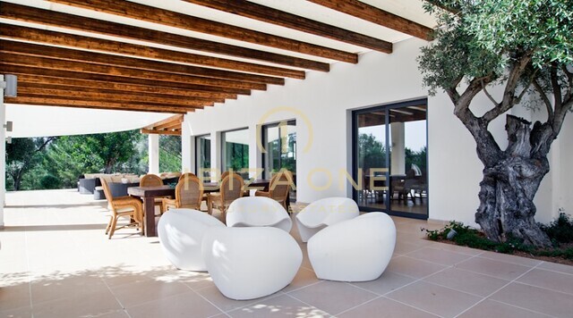 Finca de luxe de bon goût près d'Ibiza avec vue sur Dalt Vila et la mer à vendre, Ibiza - Finca de luxe de bon goût près d'Ibiza avec vue sur Dalt Vila et la mer à louer, Ibiza