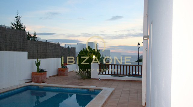 Lussuosa e splendida casa a schiera a Cala Carbo con vista su Es Vedra in vendita, Ibiza - Lussuosa e splendida casa a schiera a Cala Carbo con vista su Es Vedra in affitto, Ibiza