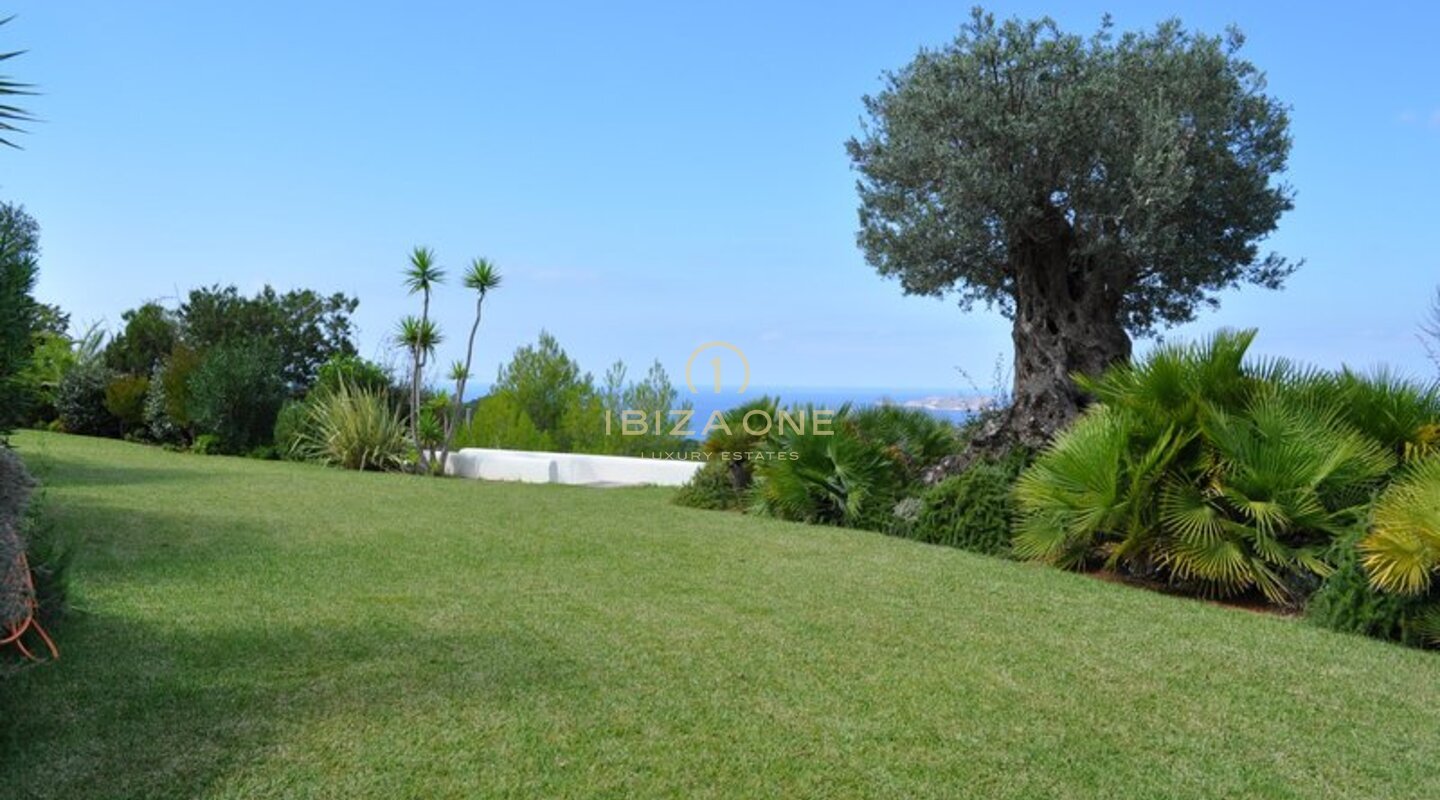 Luxuriöses und geräumiges Anwesen mit wunderschönem Meerblick zu verkaufen, Ibiza - Luxuriöses und geräumiges Anwesen mit wunderschönem Meerblick zu vermieten, Ibiza