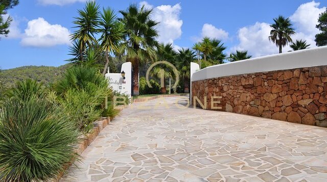 Propiedad de lujo y espaciosa con hermosa vista completa al mar en venta, Ibiza - Propiedad de lujo y espaciosa con hermosa vista completa al mar en alquiler, Ibiza