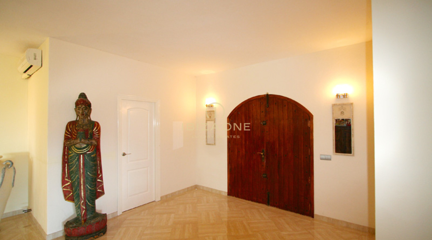 Luxusvilla in der Nähe von Ibiza zu verkaufen, Ibiza - Luxusvilla in der Nähe von Ibiza zu vermieten, Ibiza